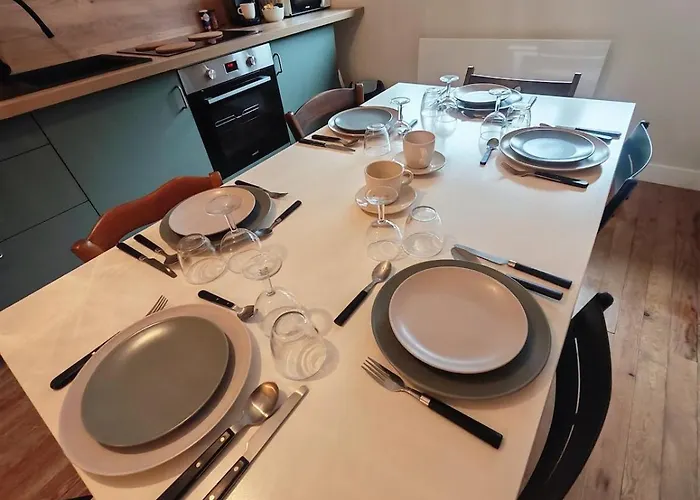 Petit Cocon Sous Les Toits