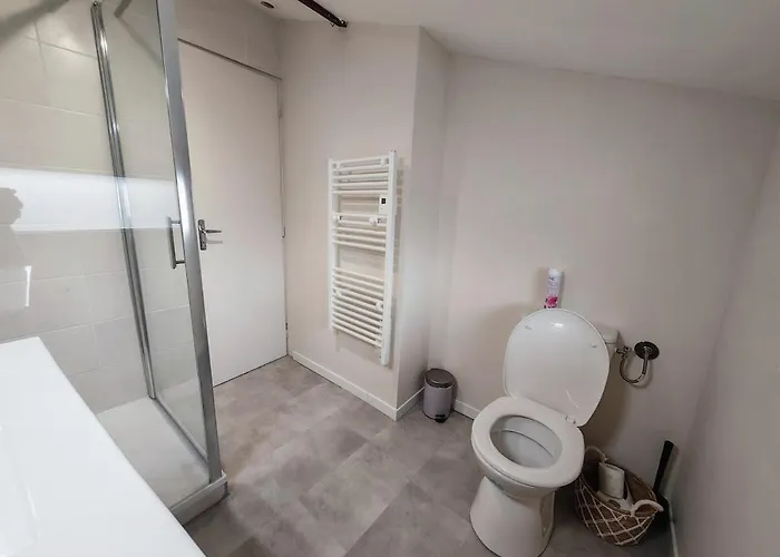 Petit Cocon Sous Les Toits